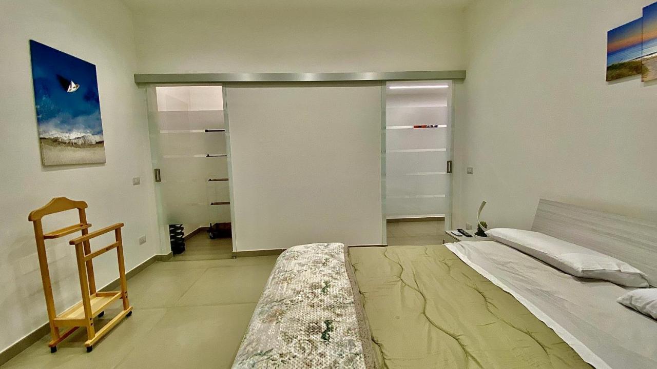 Appartamento Casa Crispino Piano Terra Per 2 Persone Frattaminore Экстерьер фото